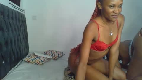 Snapshot of chocobear22 chatting on November 2025 09:18:01 PM chocobear22 online show from November 2025 09:18:01 PM