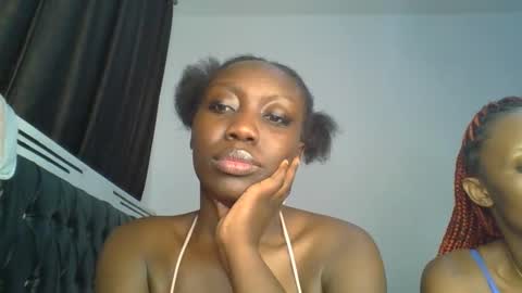 Snapshot of chocobear22 chatting on December 2025 10:27:02 PM chocobear22 online show from December 2025 10:27:02 PM