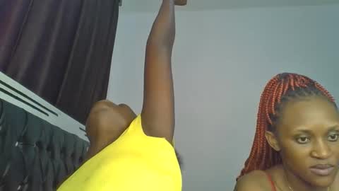 Snapshot of chocobear22 chatting on December 2025 10:35:02 AM chocobear22 online show from December 2025 10:35:02 AM