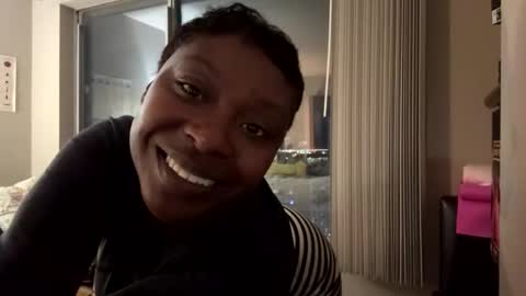 Snapshot of chocoblacbarbie chatting on October 2025 04:55:01 AM chocoblacbarbie online show from October 2025 04:55:01 AM