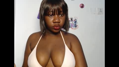 chocolateassgirl61 online show from September 2025 08:36:02 AM