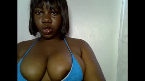 chocolateassgirl61 online show from September 2025 12:52:01 PM