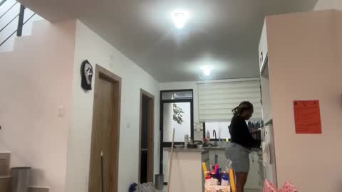 Snapshot of chocolatecakequeen chatting on October 2025 10:21:01 PM ChocolateCakeQueen online show from October 2025 10:21:01 PM