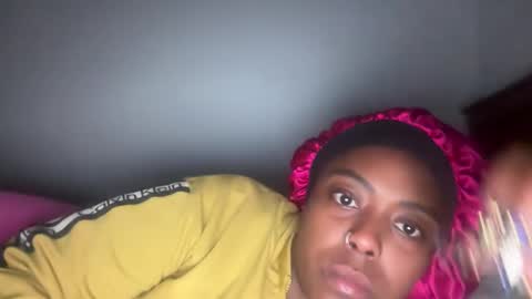 Snapshot of chocolatecakequeen chatting on November 2025 07:43:01 AM ChocolateCakeQueen online show from November 2025 07:43:01 AM