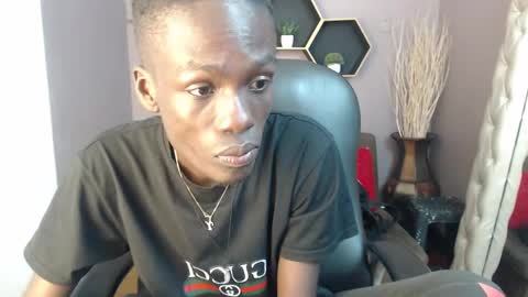 Chombo online show from December 2024 06:31:02 PM