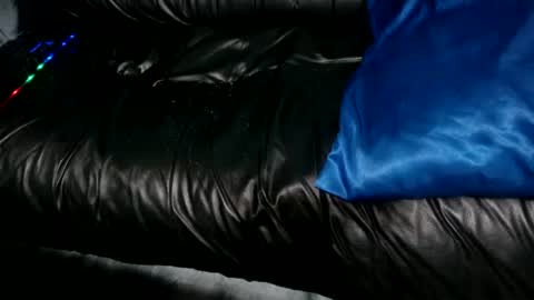 Snapshot of chris526520 chatting on February 2025 06:04:01 AM chris526520 online show from February 2025 06:04:01 AM