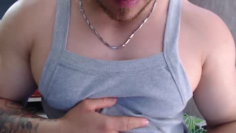 chris_huntter online show from February 2025 05:50:01 PM
