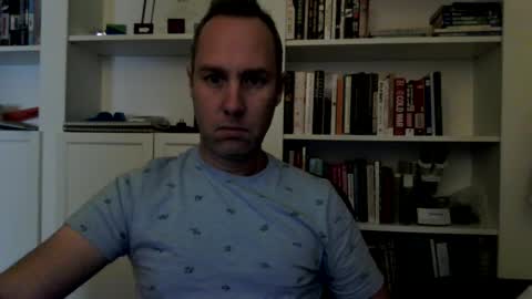 chris_k88 online show from October 2025 04:36:02 PM
