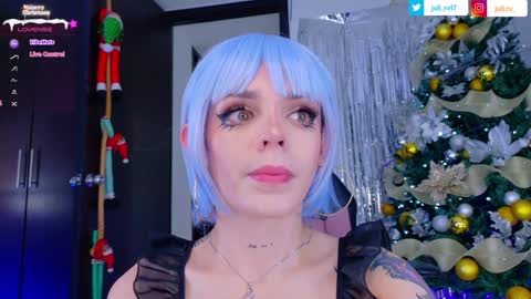 Snapshot of chris_parker01 chatting on December 2024 12:43:02 PM juli Instagram july rv17 - Twitter juli rv17 online show from December 2024 12:43:02 PM