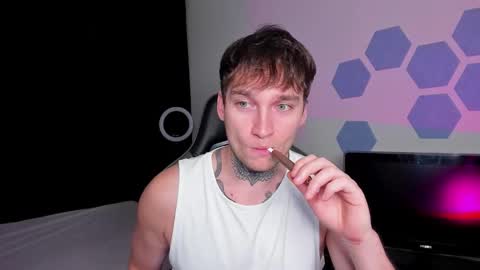 Snapshot of chris_tyson chatting on October 2025 10:18:01 PM Chris Tyson online show from October 2025 10:18:01 PM