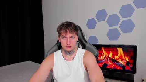 Snapshot of chris_tyson chatting on October 2025 09:13:01 PM Chris Tyson online show from October 2025 09:13:01 PM