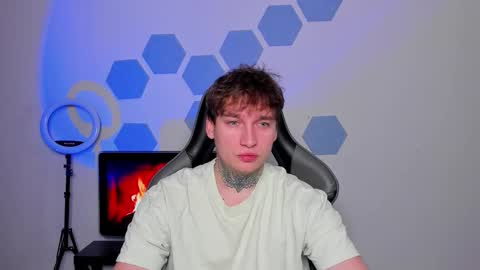 Snapshot of chris_tyson chatting on October 2025 01:17:01 AM Chris Tyson online show from October 2025 01:17:01 AM