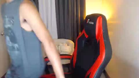 Snapshot of chris_walker22 chatting on October 2025 08:26:02 AM Shawty Chris online show from October 2025 08:26:02 AM