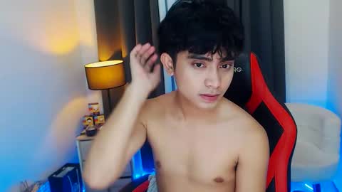 Snapshot of chris_walker22 chatting on December 2025 09:58:01 AM Shawty Chris online show from December 2025 09:58:01 AM