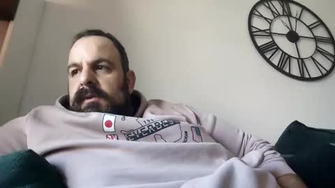 Snapshot of chrisole chatting on December 2025 09:03:01 AM chris ole online show from December 2025 09:03:01 AM