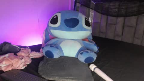 Snapshot of christaly_1 chatting on October 2025 11:07:01 AM Christal online show from October 2025 11:07:01 AM