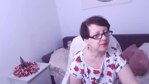 Christa online show from December 2024 03:44:01 PM