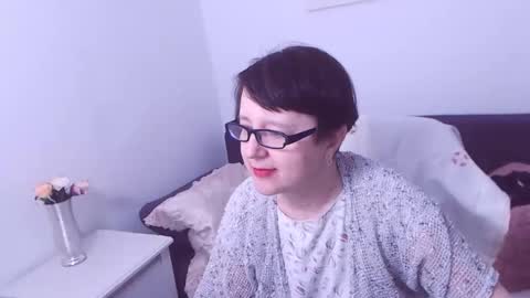 Christa online show from January 2025 07:01:02 PM