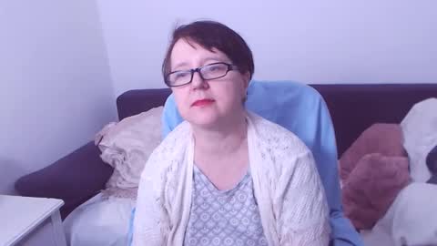 Christa online show from March 2025 07:18:01 PM