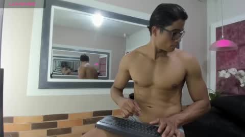 Snapshot of christian_musclet4 chatting on March 2025 01:46:01 PM ---Chistian--- online show from March 2025 01:46:01 PM