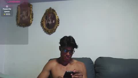 ---Chistian--- online show from October 2025 02:12:01 AM