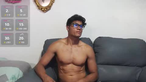 ---Chistian--- online show from October 2025 02:28:02 PM