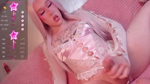 crisss online show from December 2024 01:36:02 PM