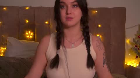 Christina online show from December 2024 04:12:02 AM