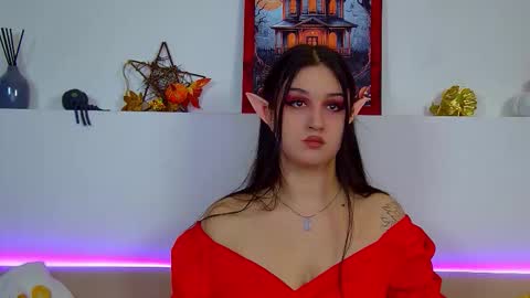 Snapshot of christinamilton chatting on October 2025 06:31:01 PM Christina online show from October 2025 06:31:01 PM