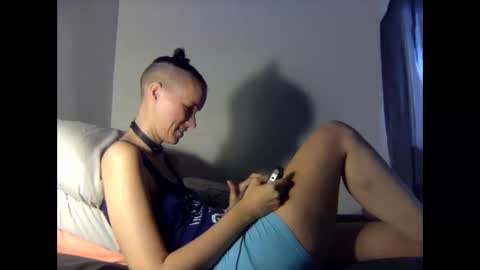 Snapshot of christinasaunters chatting on October 2025 04:07:02 PM Christina Saunters online show from October 2025 04:07:02 PM