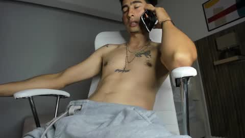 Petite Horny and chistoper  dick online show from February 2025 03:48:02 PM