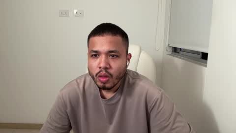 Snapshot of christopherdav chatting on December 2024 03:36:02 AM Chris online show from December 2024 03:36:02 AM