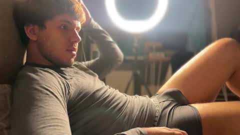 Christopher online show from November 2025 07:53:02 AM