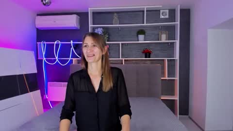 ChristyBrooks online show from October 2025 07:02:01 PM