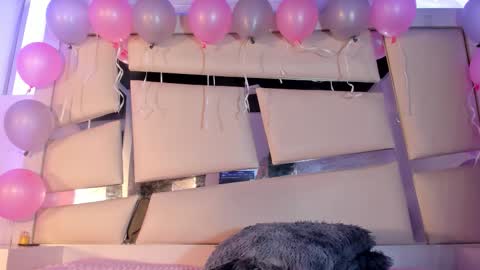 instagram chrystaljade.1 online show from November 2025 01:33:02 PM