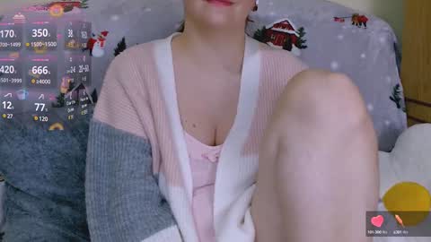 Snapshot of chubbymaia chatting on December 2024 06:06:02 PM Maia online show from December 2024 06:06:02 PM