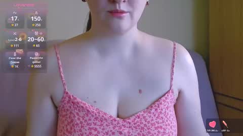Snapshot of chubbymaia chatting on March 2025 09:06:02 AM Maia online show from March 2025 09:06:02 AM
