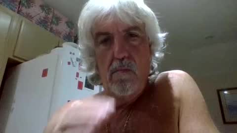 Snapshot of chuck354139 chatting on October 2025 08:37:01 AM chuck354139 online show from October 2025 08:37:01 AM