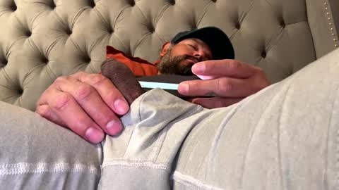 Snapshot of chuglif3 chatting on October 2025 11:55:01 PM Alexander online show from October 2025 11:55:01 PM