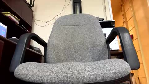 Snapshot of chuglif3 chatting on October 2025 05:47:01 PM Alexander online show from October 2025 05:47:01 PM