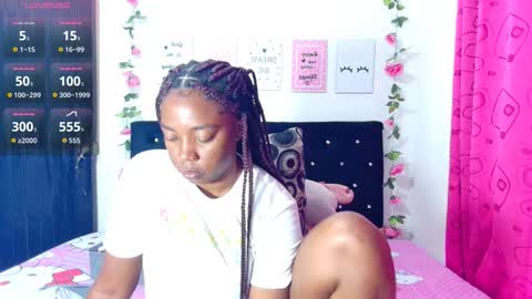 Snapshot of ciaraebonyxxx chatting on November 2025 02:47:01 AM ciaraebonyxxx online show from November 2025 02:47:01 AM