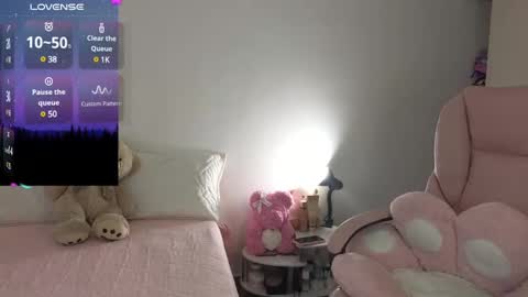 Mia online show from December 2024 03:38:02 AM