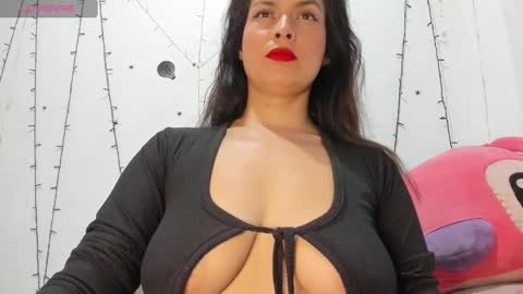 Cielo girll online show from December 2024 05:57:01 PM