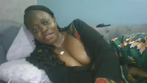 cilia petite online show from January 2025 02:25:01 AM