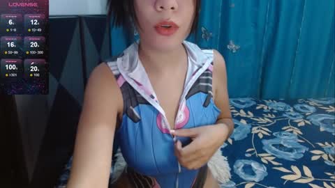 Snapshot of cintialorens1 chatting on January 2025 07:39:01 PM joha natural hairy pussydont forget thumbs up online show from January 2025 07:39:01 PM