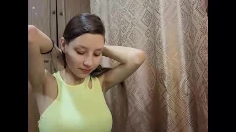 Snapshot of cirabonnet chatting on November 2025 11:07:02 PM Lisa Salivan online show from November 2025 11:07:02 PM