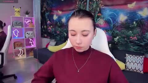 Snapshot of clarabenson chatting on October 2025 07:02:01 PM clarabenson online show from October 2025 07:02:01 PM