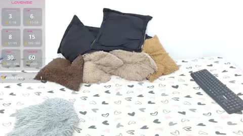 Clarissa online show from October 2025 04:08:01 PM