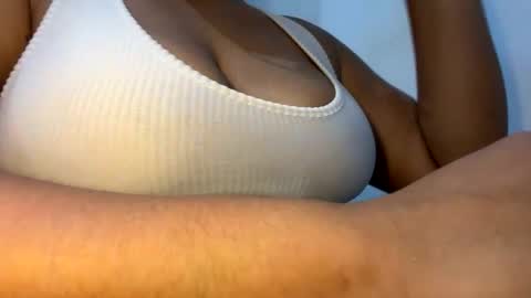 Snapshot of clariun chatting on November 2025 02:39:02 PM clariun online show from November 2025 02:39:02 PM