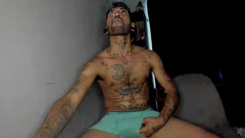 clark_tommy11 online show from January 2025 10:49:02 PM